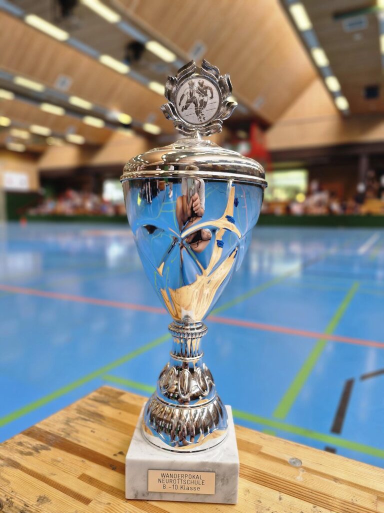 Packendes WM-Fußballturnier an der Neurott-Gemeinschaftsschule